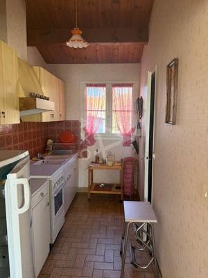 Maison - 60 m² - 3 pièces