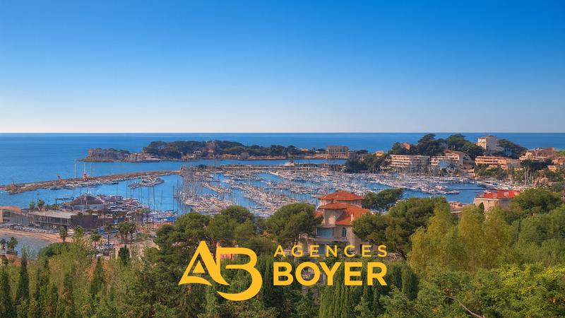 Maison - 331 m² - 9 pièces