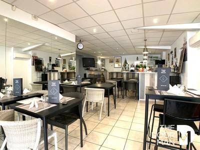 Divers - 70 m² - 2 pièces