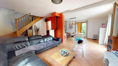 Maison - 105 m² - 4 pièces