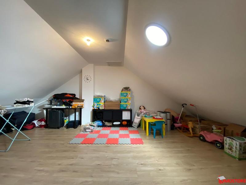 Maison - 98 m² - 5 pièces