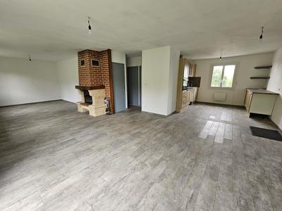 Maison - 104 m² - 5 pièces