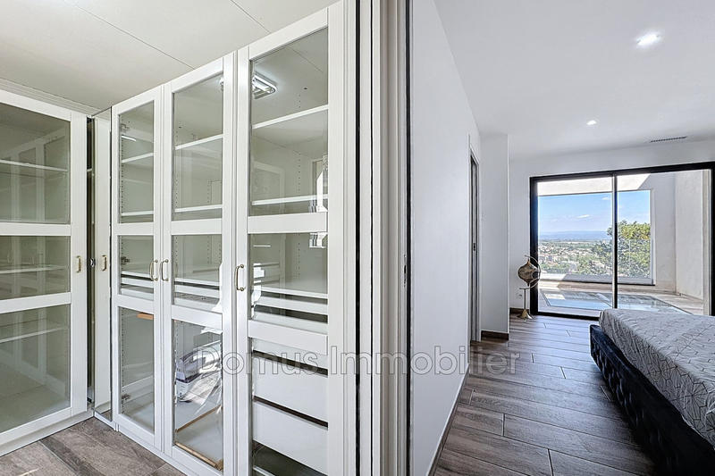 Villa - 173 m² - 4 pièces