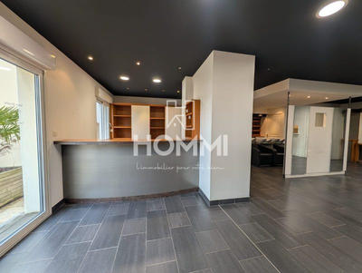 Local commercial - 74 m²