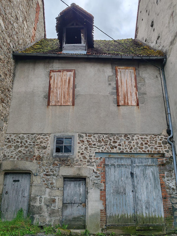 Maison - 150 m² - 4 pièces