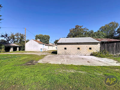 Maison - 84 m² - 4 pièces