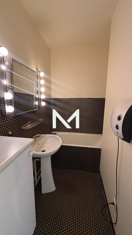 Appartement - 47 m² - 2 pièces