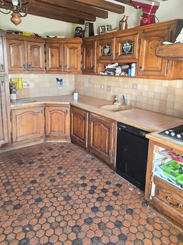 Maison - 240 m² - 7 pièces