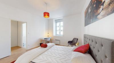 Chambre - 22 m² - 13 pièces