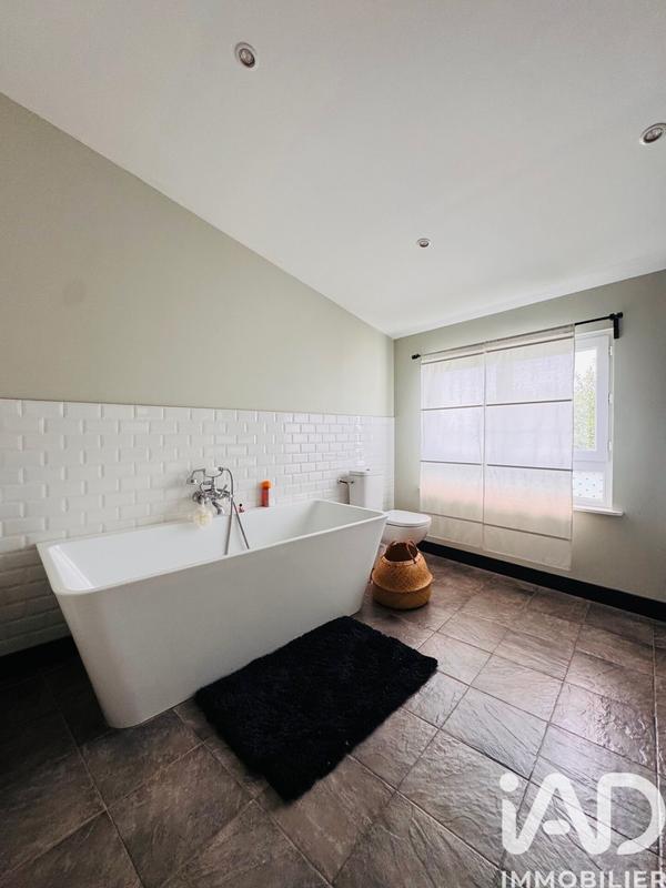 Maison de ville - 228 m² - 7 pièces