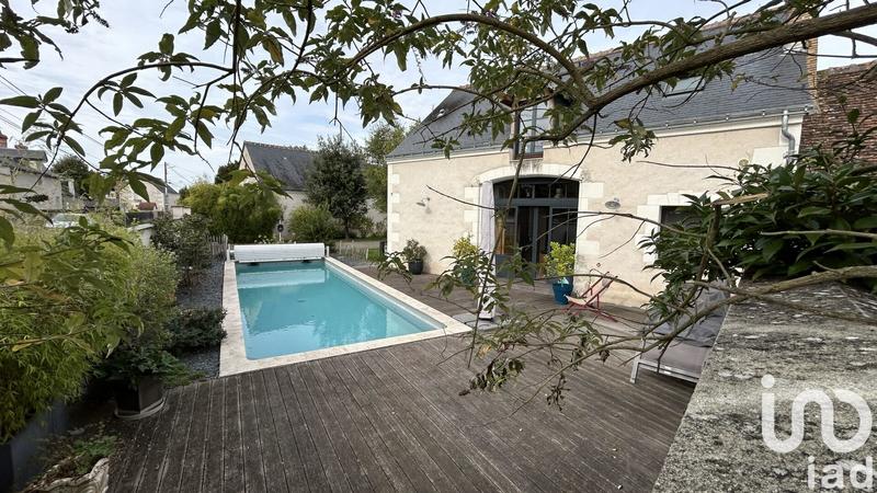 Maison - 325 m² - 12 pièces