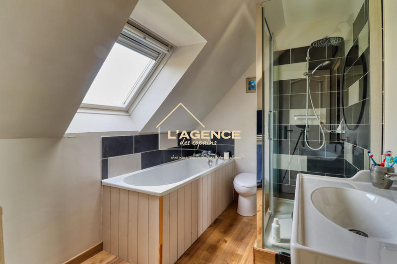 Maison - 107 m² - 4 pièces