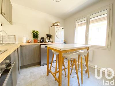 Appartement - 77 m² - 4 pièces