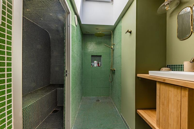 Maison ancienne - 220 m² - 8 pièces