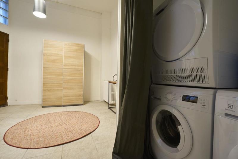 Appartement - 173 m² - 9 pièces