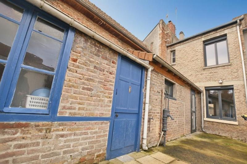 Maison de ville - 84 m² - 4 pièces