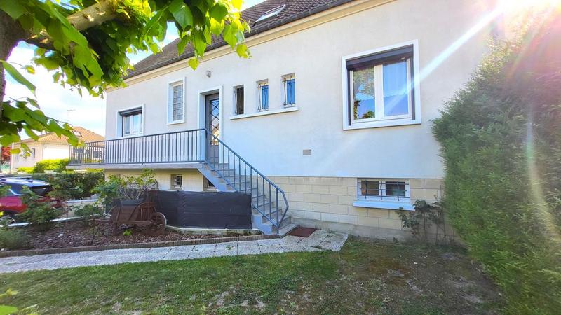 Maison - 145 m² - 6 pièces