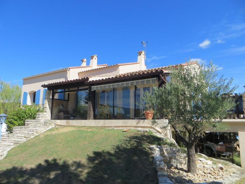 Maison - 172 m² - 9 pièces