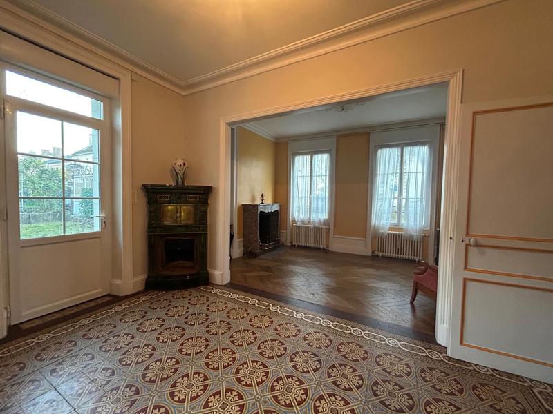 Maison de maîtres - 192 m² - 7 pièces