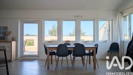 Maison - 200 m² - 7 pièces