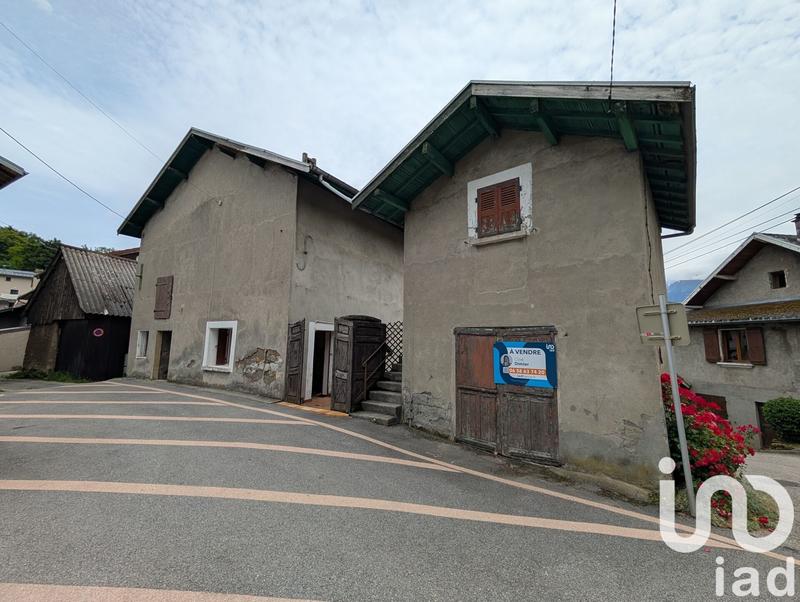 Maison de village - 166 m² - 2 pièces