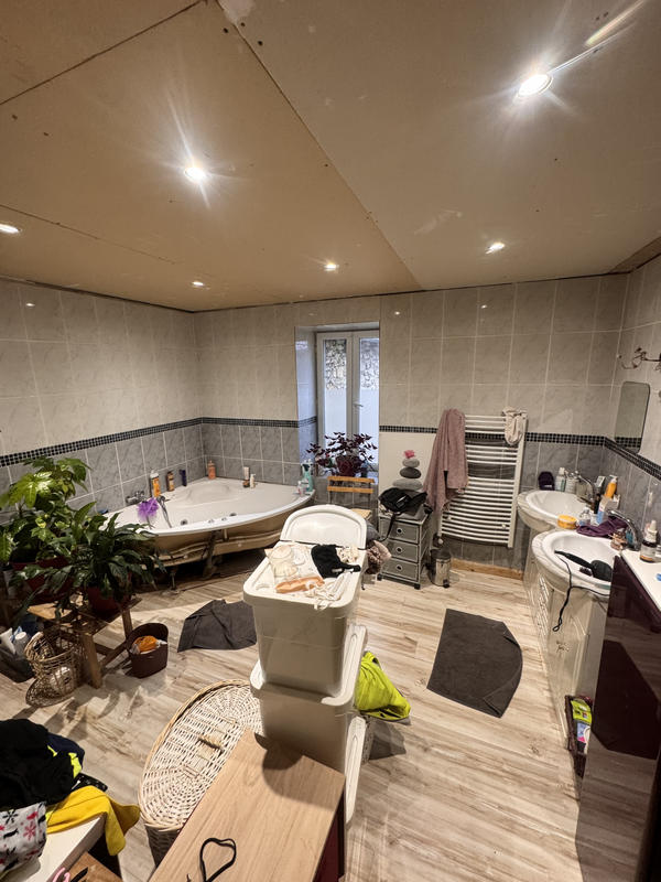 Local commercial - 396 m²