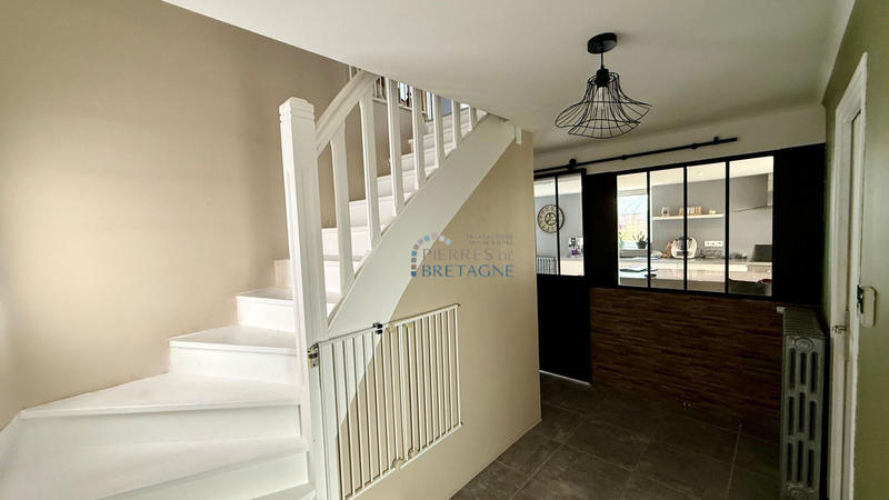 Maison - 136 m² - 7 pièces