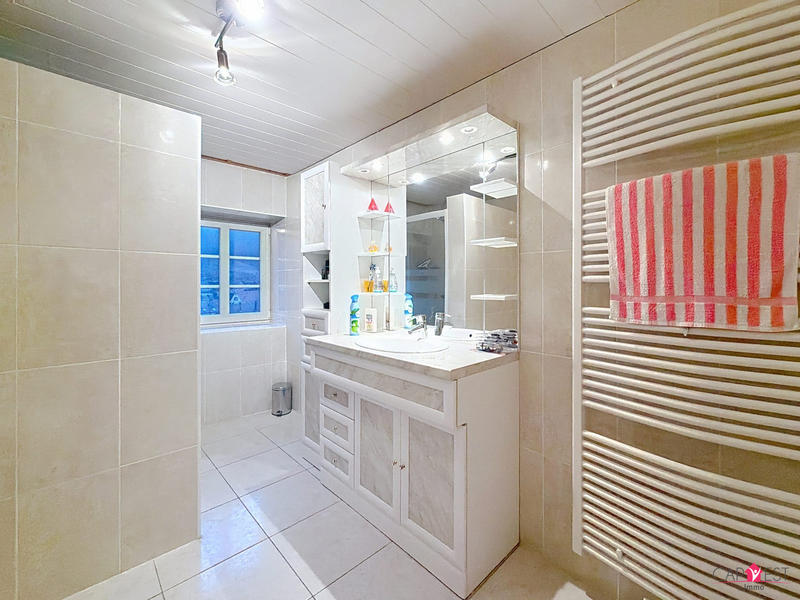 Maison - 102 m² - 5 pièces