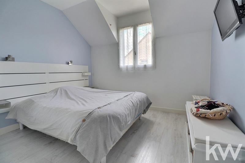 Maison - 145 m² - 7 pièces