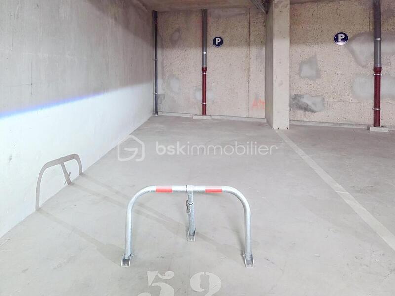 Parking - 12 m²