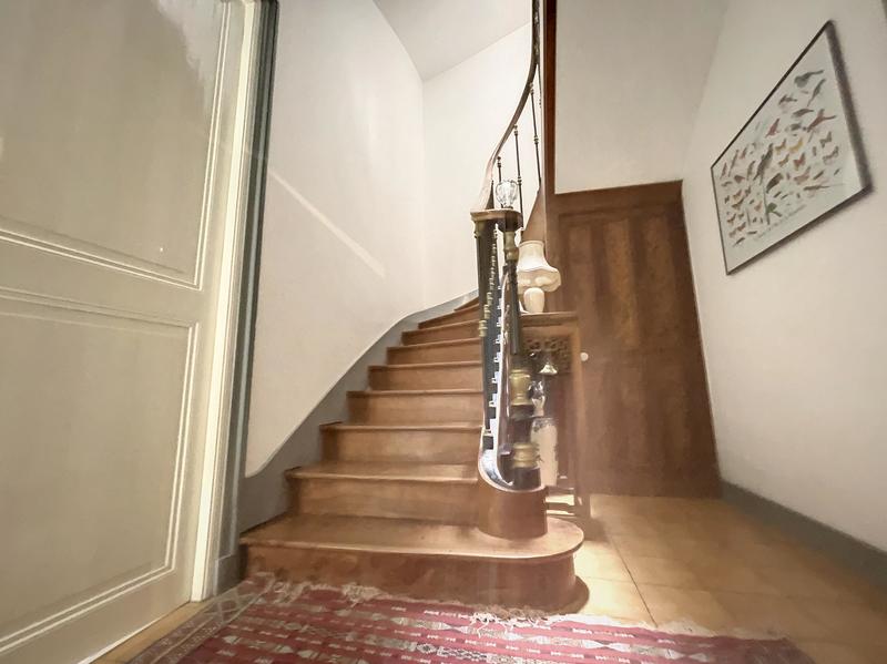Maison de ville - 181 m² - 8 pièces