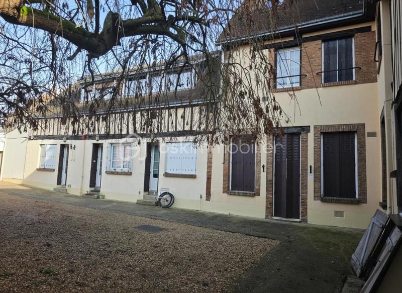 Immeuble - 652 m² - 11 pièces