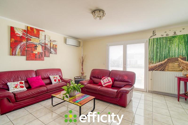 Maison - 184 m² - 7 pièces