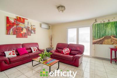 Maison - 184 m² - 7 pièces