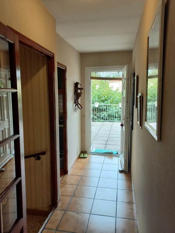 Maison de ville - 168 m² - 10 pièces