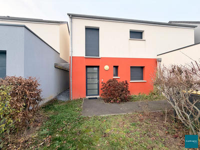 Maison contemporaine - 82 m² - 4 pièces