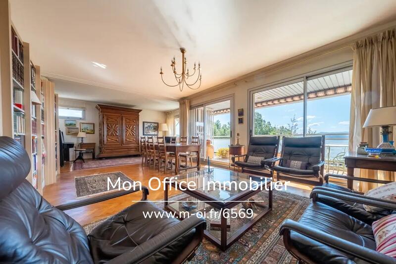 Appartement - 107 m² - 4 pièces