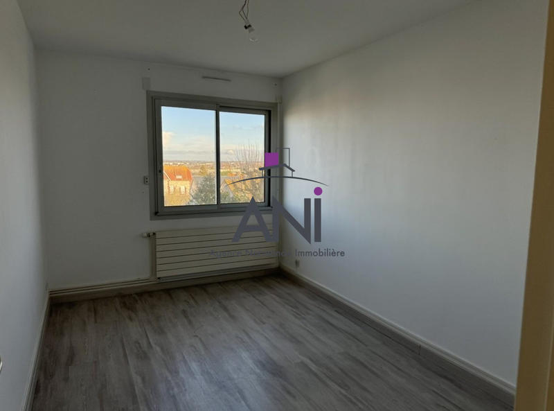 Appartement - 89 m² - 4 pièces