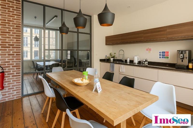 Local d'activité / Entrepôt - 356 m²