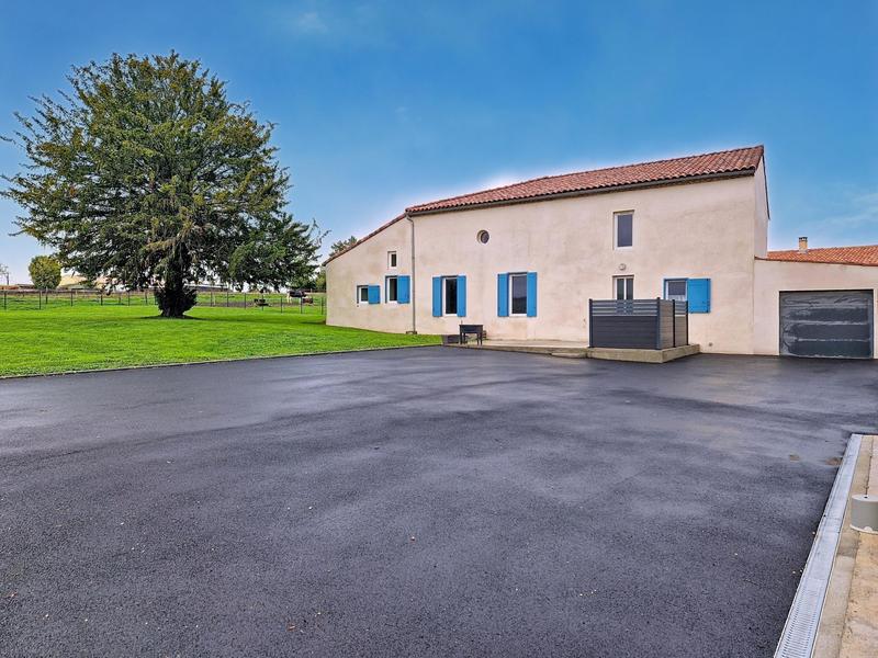 Maison - 178 m² - 7 pièces