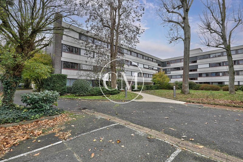 Appartement - 102 m² - 5 pièces