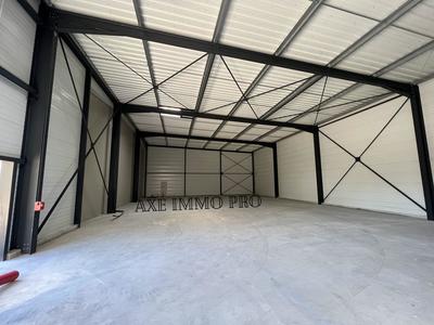 Local d'activités - 348 m² - 1 pièce