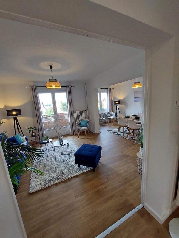 Appartement - 95 m² - 5 pièces