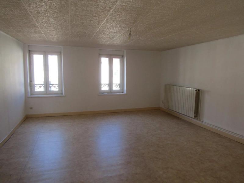 Appartement - 90 m² - 3 pièces