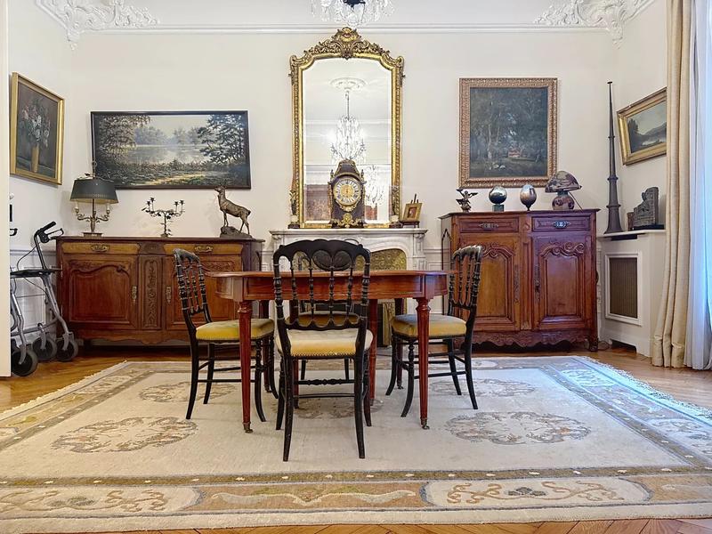 Appartement - 133 m² - 5 pièces