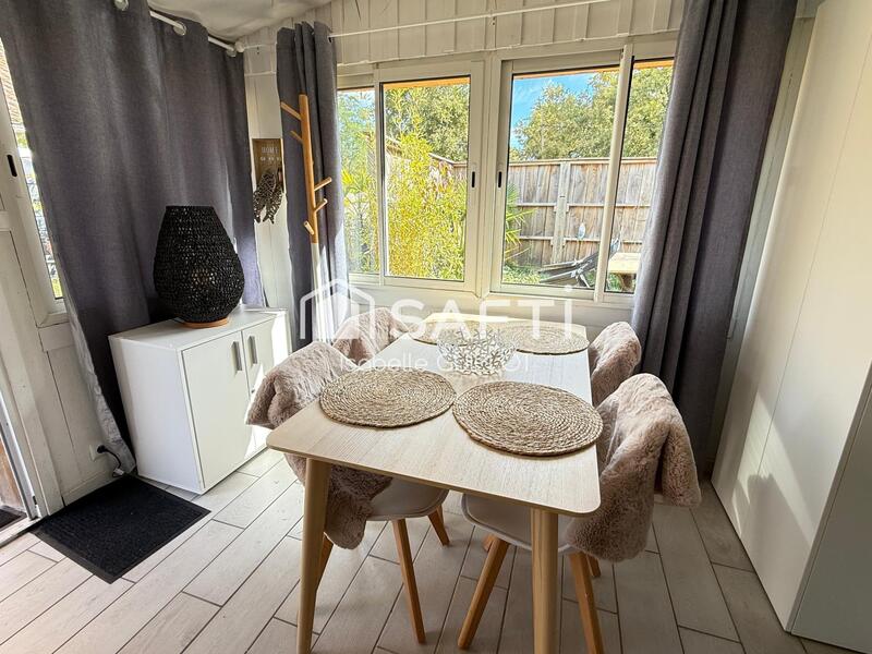 Maison - 138 m² - 6 pièces