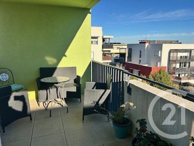 Appartement - 90 m² - 4 pièces