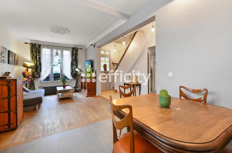 Maison - 105 m² - 4 pièces