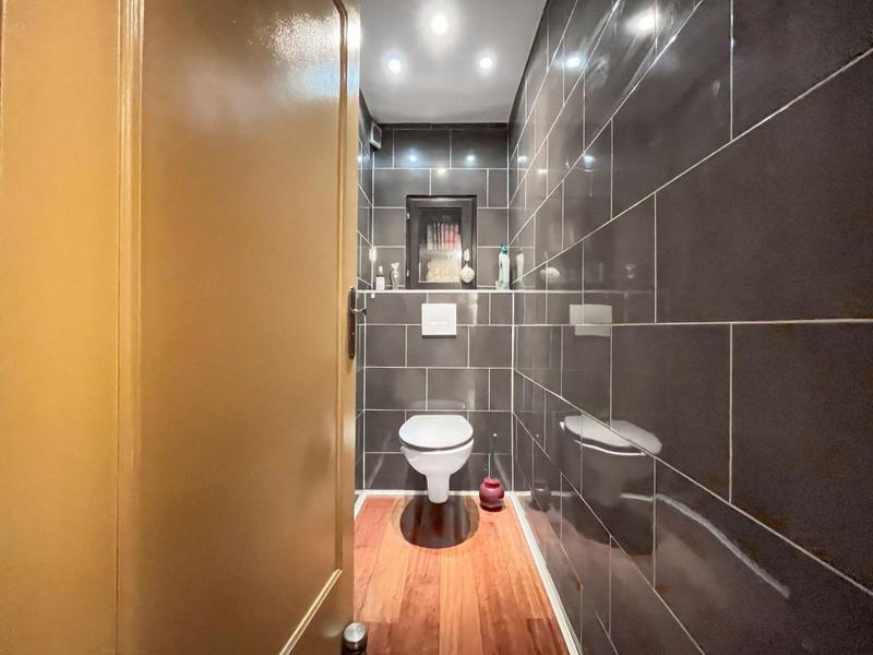 Appartement - 80 m² - 3 pièces