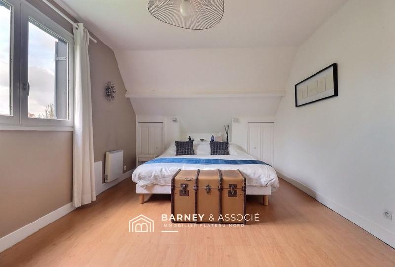 Maison - 162 m² - 6 pièces